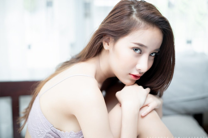 hot-thailand-model-Pichana-Yoosuk