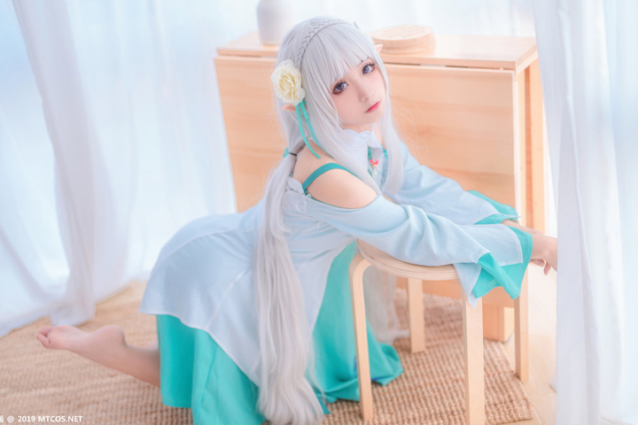 nice-girl-cosplay-Emilia-mtcos-20