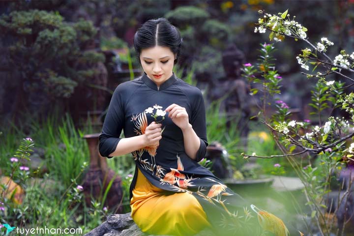 Lê Thị Phương Thảo | Áo dài Việt Nam màu đen