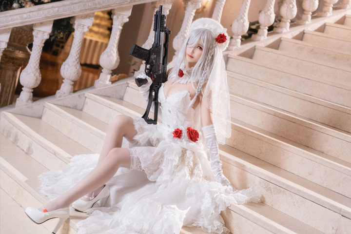 chinese-girl-cosplay-G36c -characters