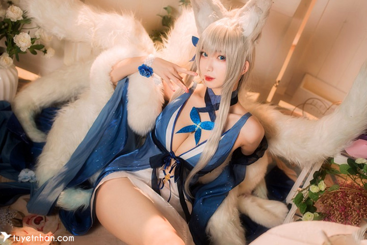 japanese-young-girl-cosplay-sexy