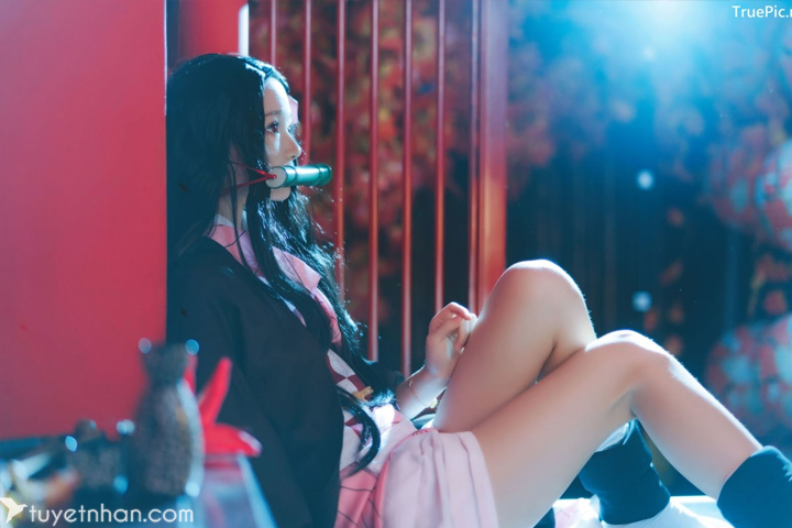 sexy-girl-cosplay-Nezuko-Kamado