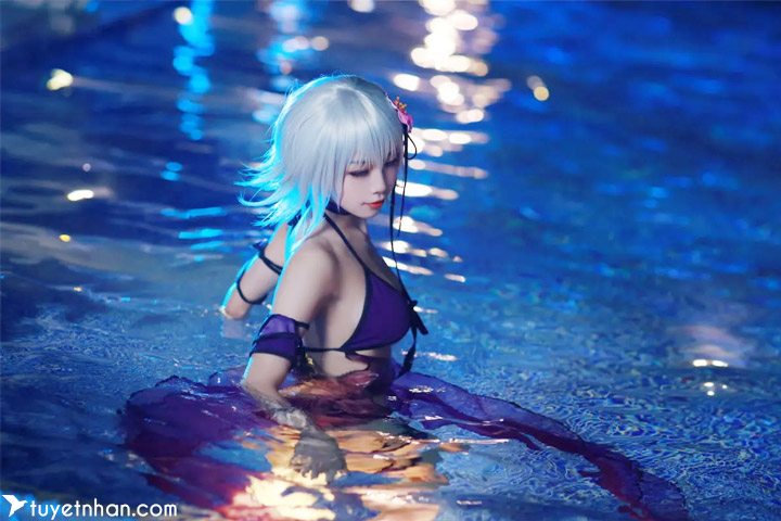 aqua-area-jeanne-darc-alter-swimsuit-sexy-japanese-girl