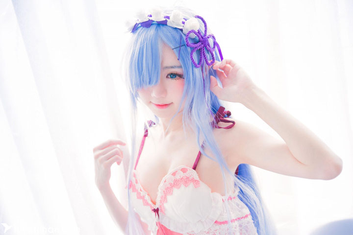 kurumi-valentine-japanese-girl-cosplay